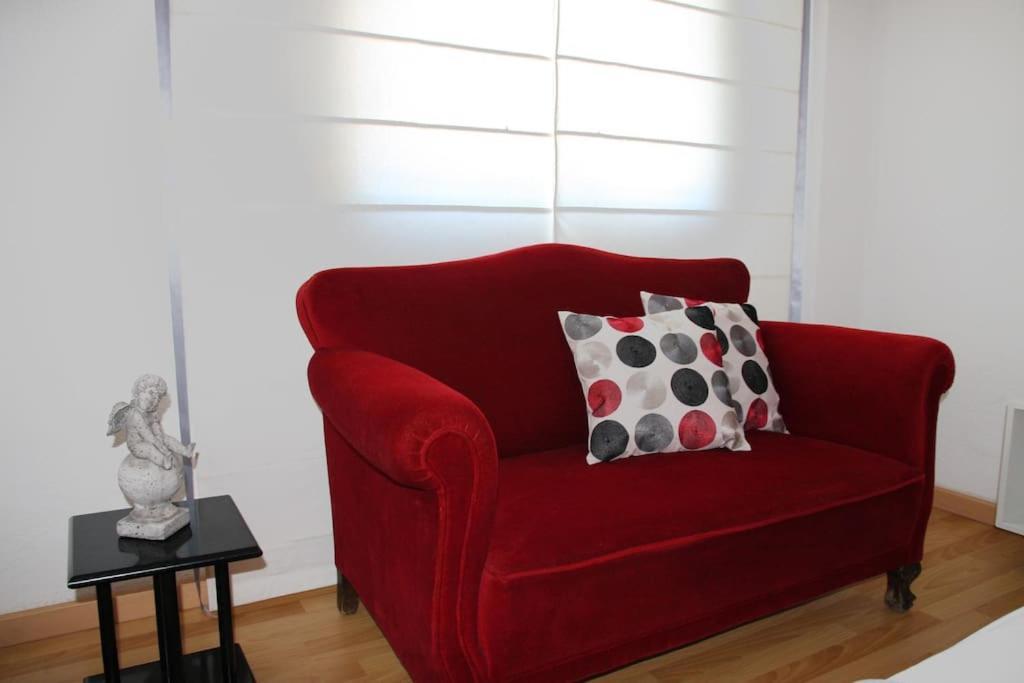 Luminoso. Comodo. Acogedor. Wifi. Junto A Ave Valencia Exterior photo