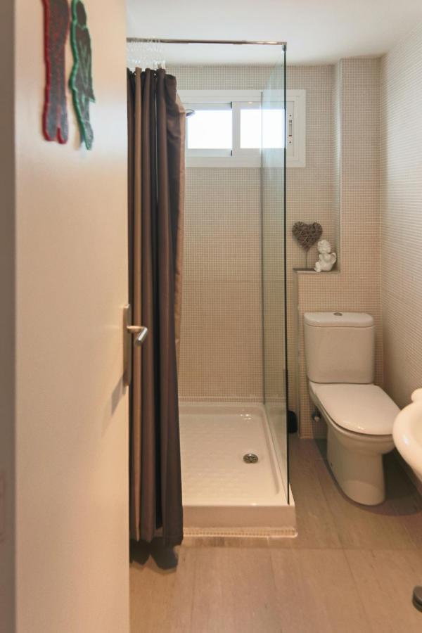 Luminoso. Comodo. Acogedor. Wifi. Junto A Ave Valencia Exterior photo
