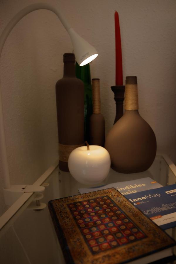 Luminoso. Comodo. Acogedor. Wifi. Junto A Ave Valencia Exterior photo