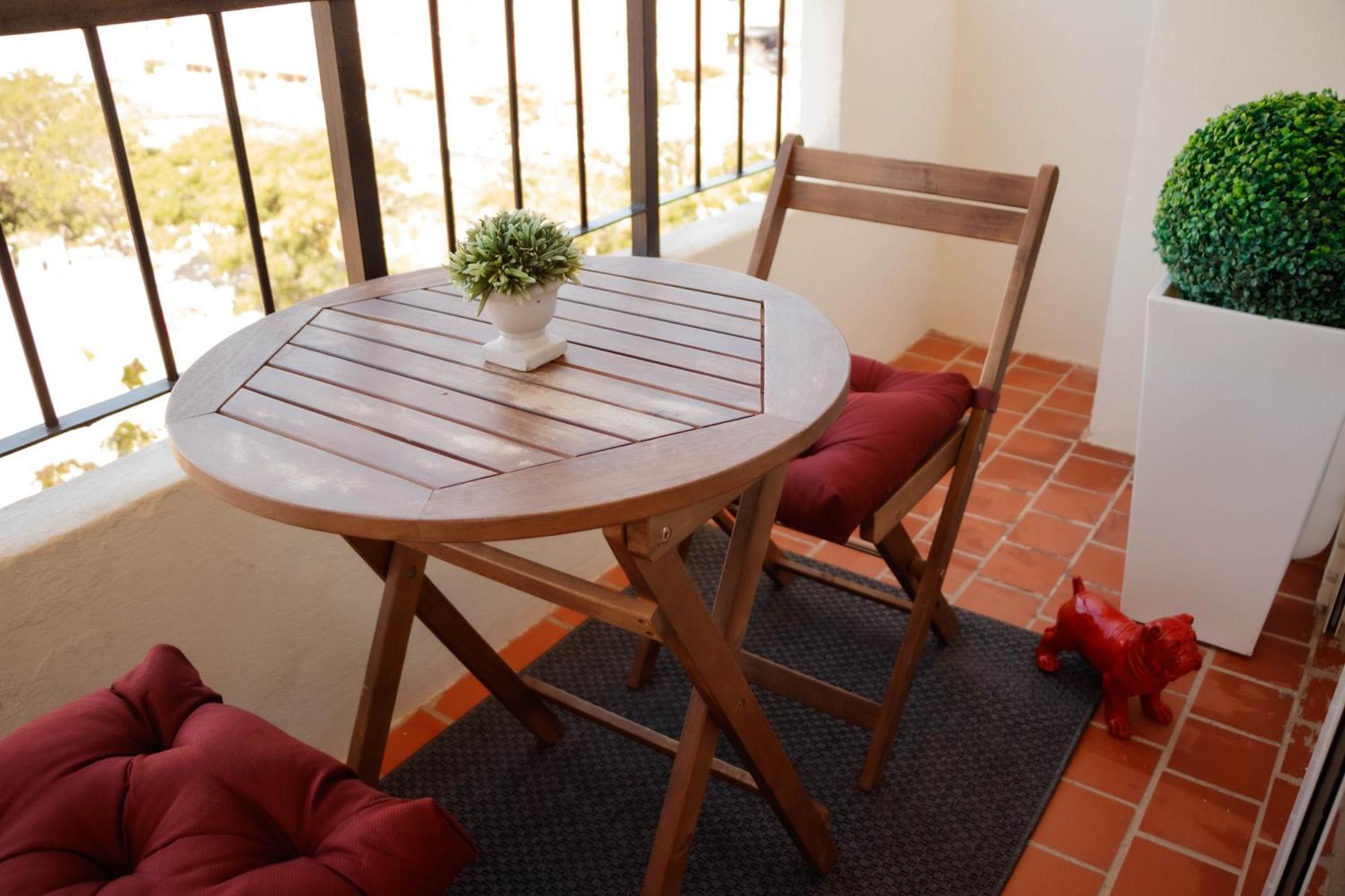 Luminoso. Comodo. Acogedor. Wifi. Junto A Ave Valencia Exterior photo